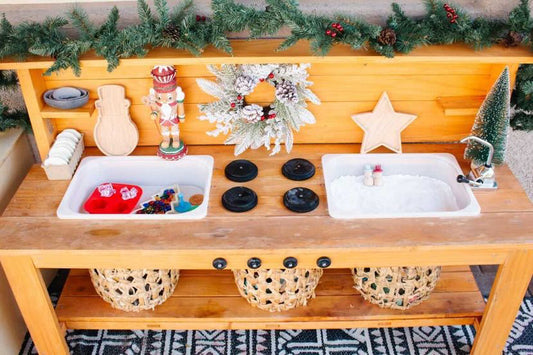 Christmas Mud Kitchen