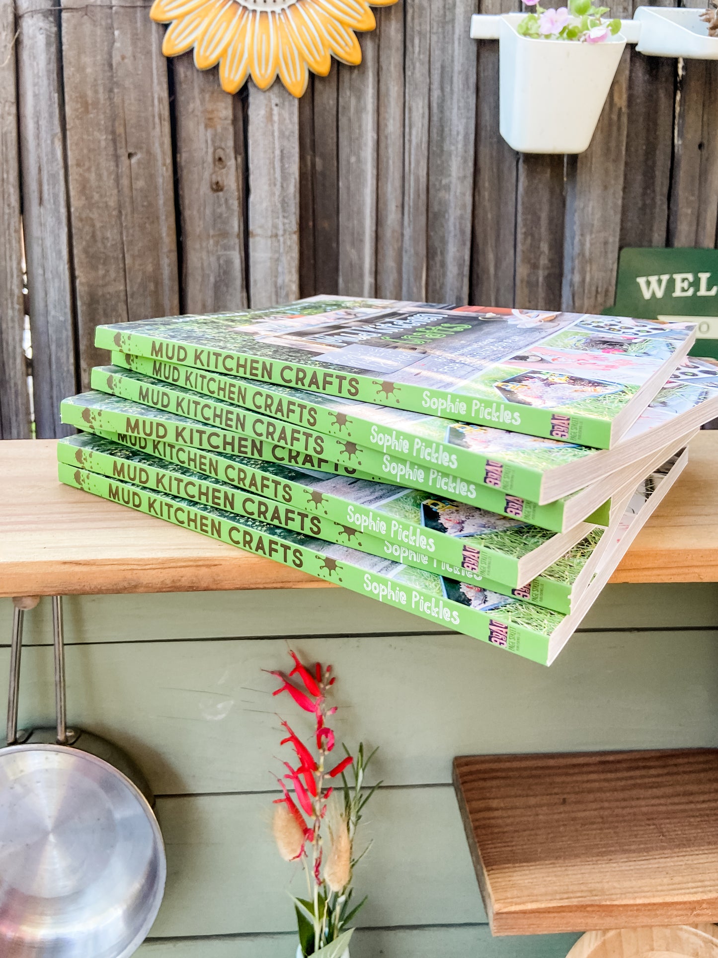 Mud Kitchen Craft Book