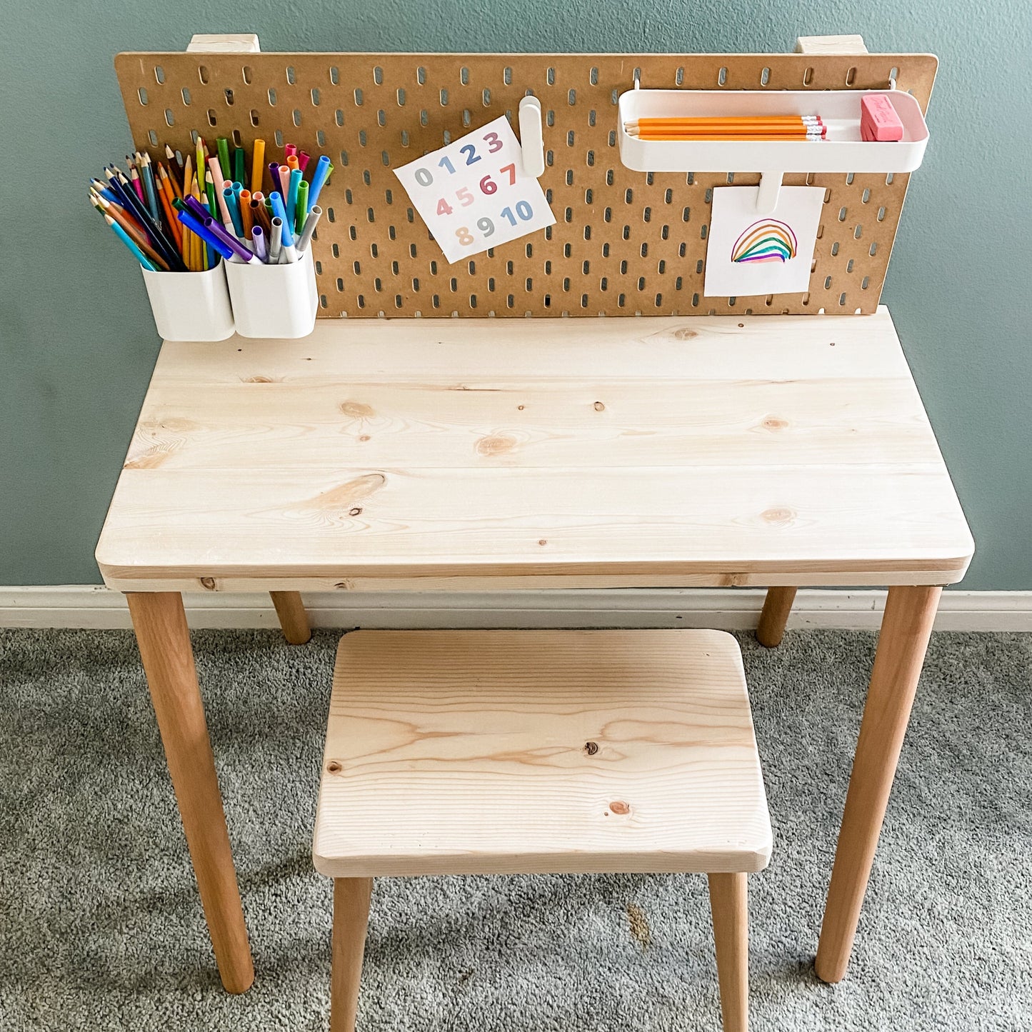 Play N Away Table