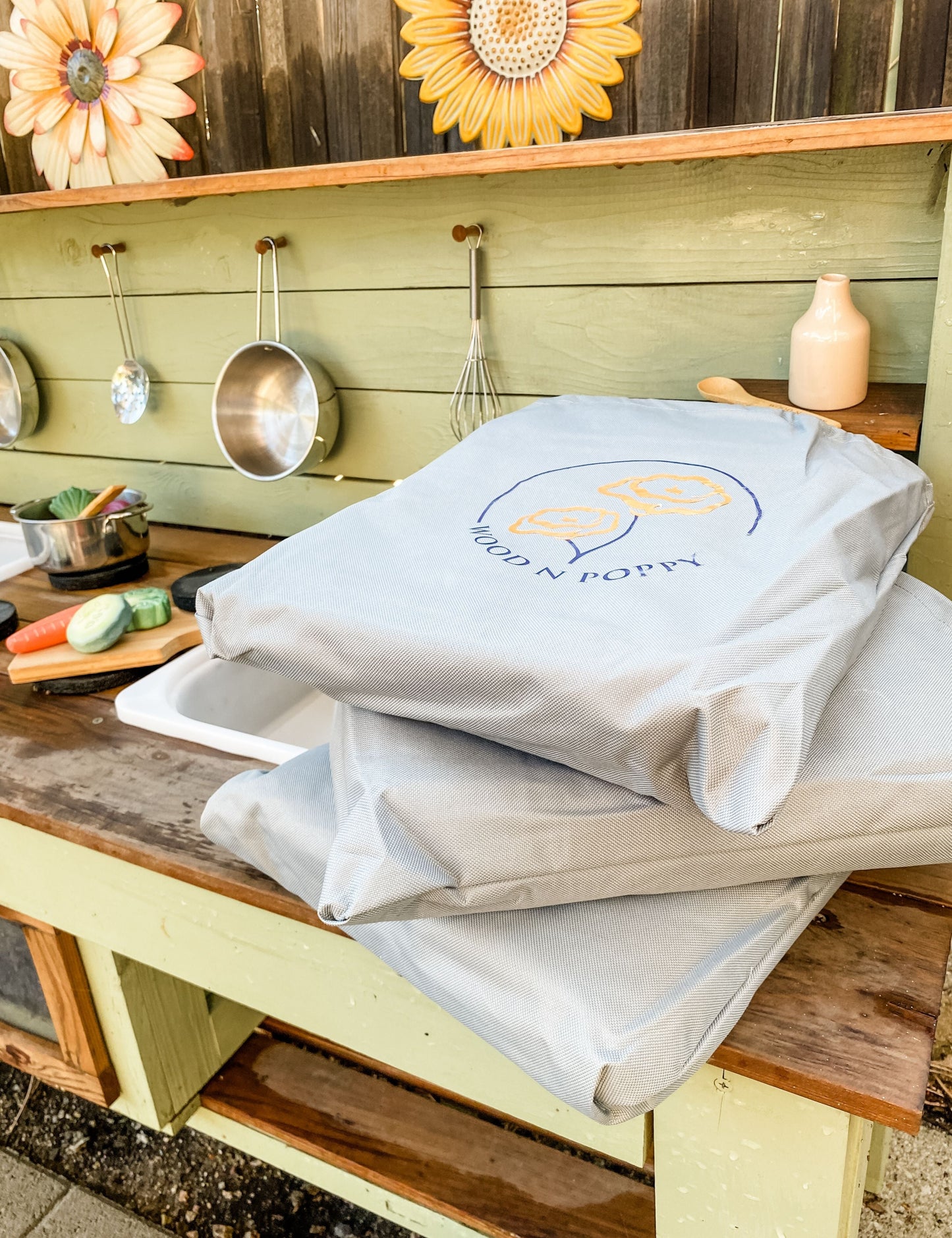 Mud Kitchen Cover